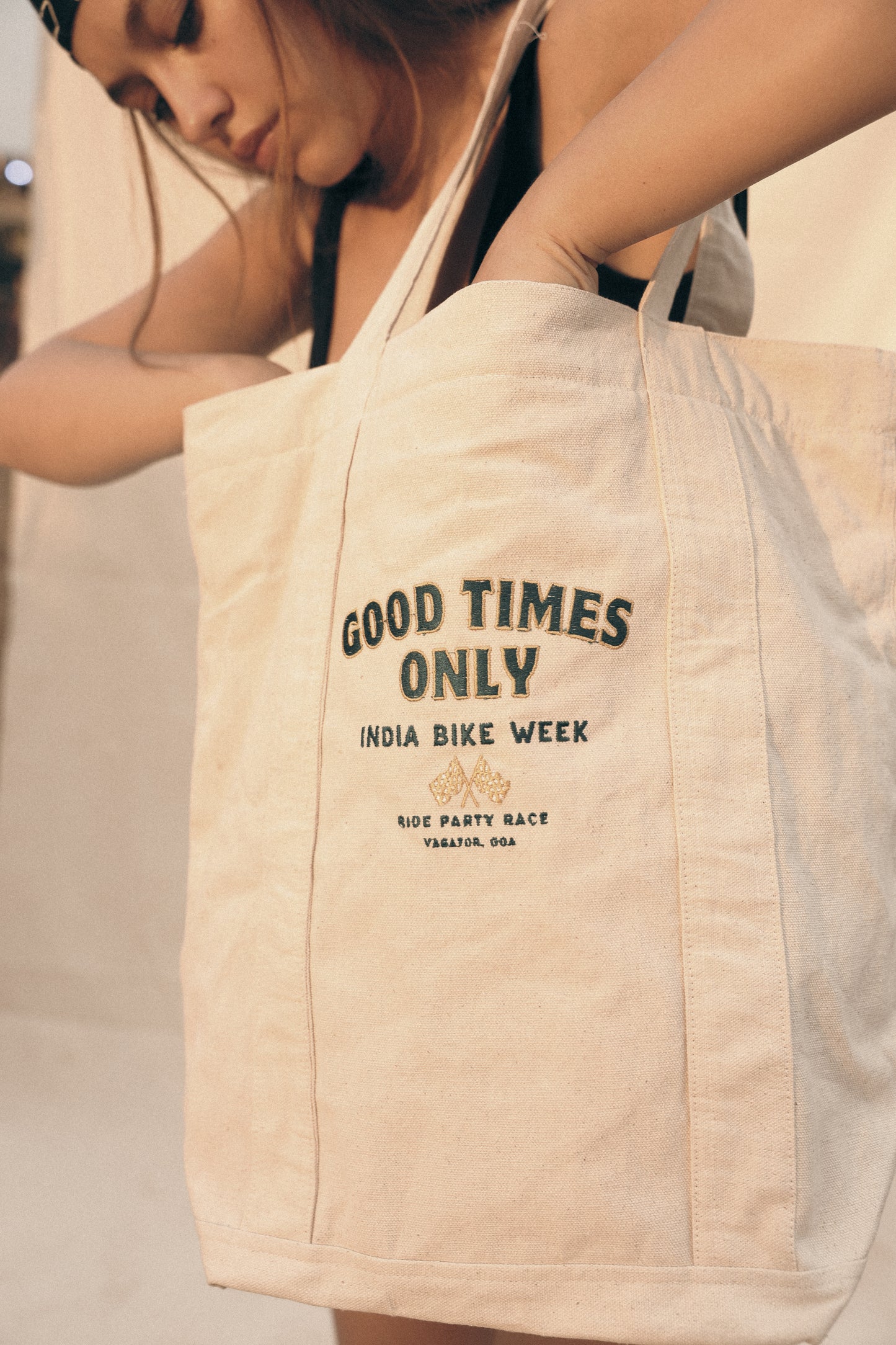 GoodTimes Only Beach Bag - Sand Beige - Relaxed & Functional