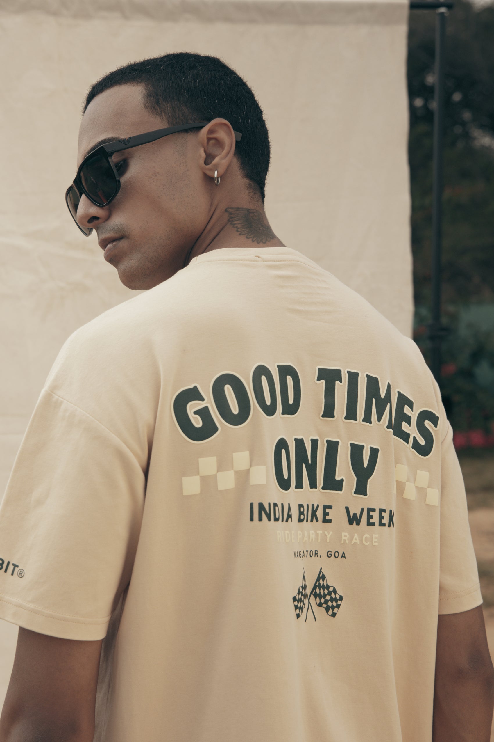 GoodTimes Only Sand Oversized T-Shirt