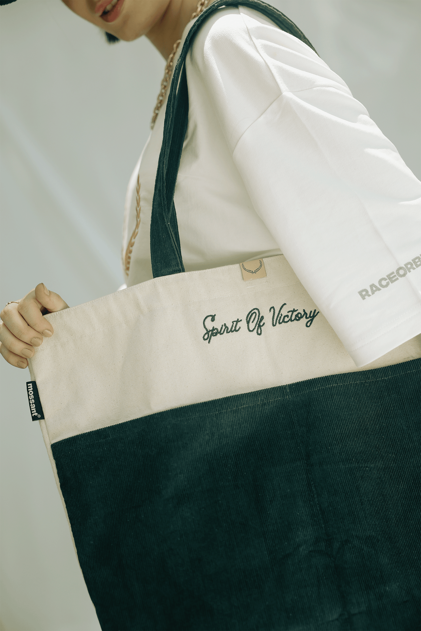 Laurel - CarryALL Bag - Spirit of Victory X Mossant